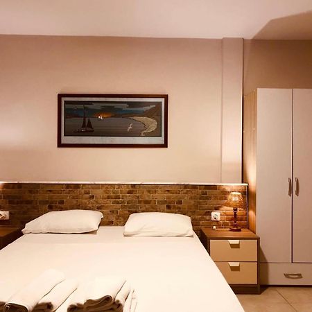 Bayram Hotel Çeşme Exterior foto