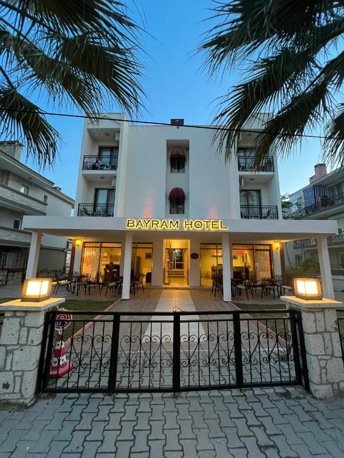 Bayram Hotel Çeşme Exterior foto